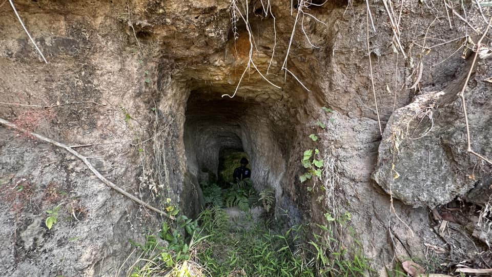 During the war, these tunnels located on the highest point of Asahiyama, and overlooking south in a commanding high grounds, were utilized as troop shelters, mortar or machine gun nests located at the entrance of the tunnels. 