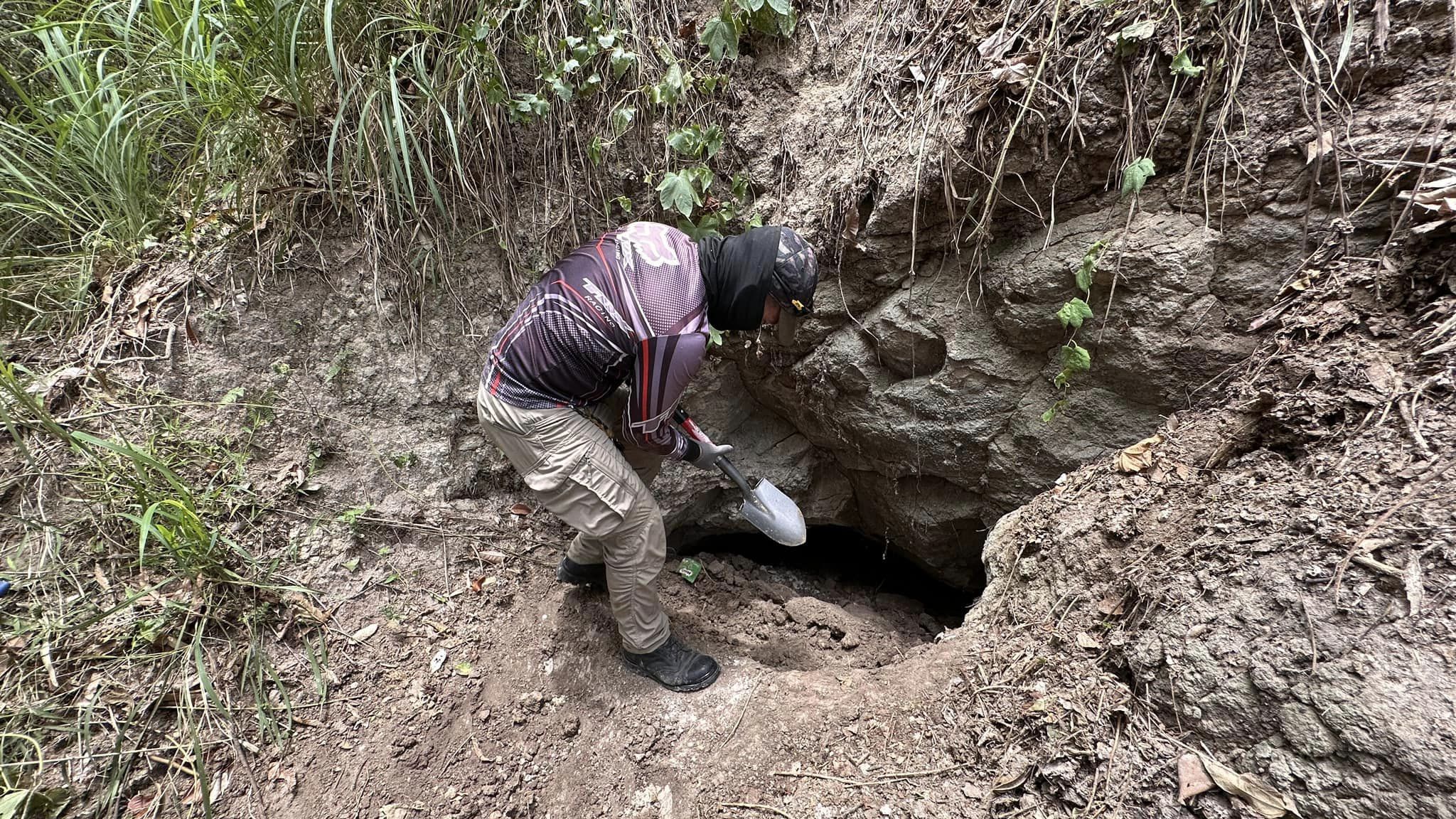 There used to be more than 50 tunnels of Panaisan. Now, one a handful are still open and most of them were closed due to soil erosion, landslide, and human activity. 